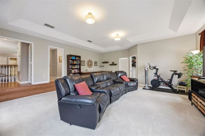 Image No.41-5 Bed House for sale