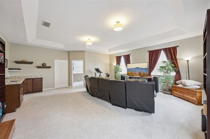 Image No.42-5 Bed House for sale
