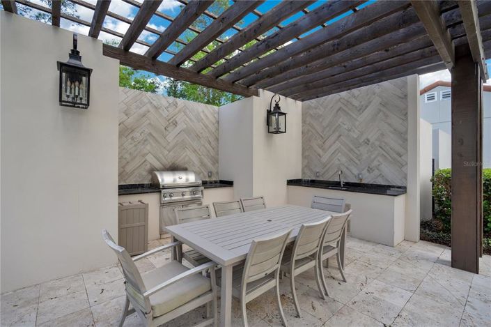 Image No.57-4 Bed House for sale
