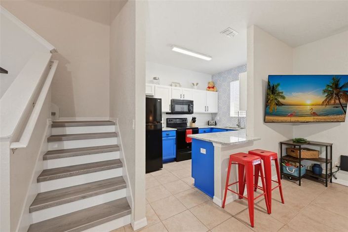 Image No.15-3 Bed Townhouse for sale