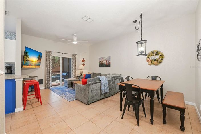 Image No.18-3 Bed Townhouse for sale