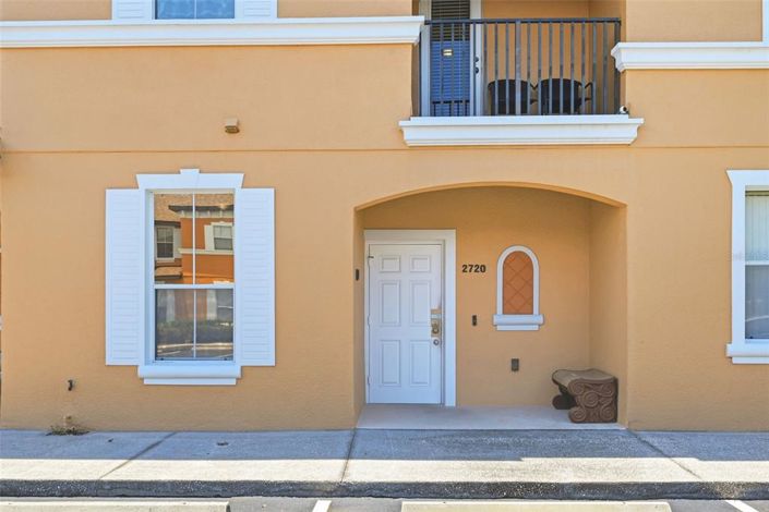 Image No.30-3 Bed Townhouse for sale