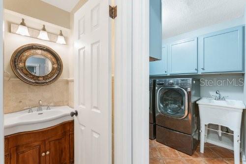 Image No.36-5 Bed House for sale