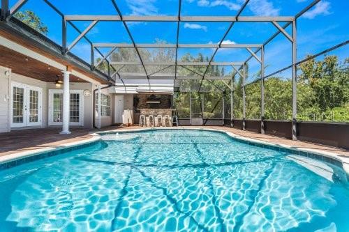 Image No.42-5 Bed House for sale