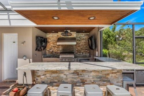 Image No.45-5 Bed House for sale