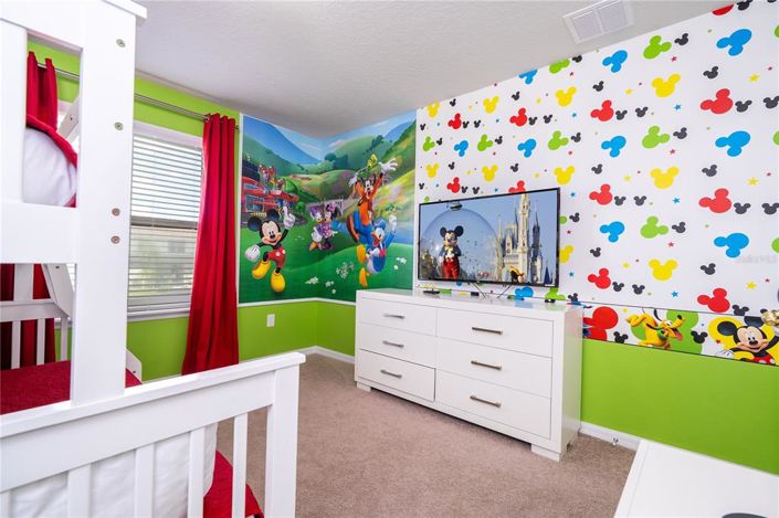 Image No.31-6 Bed House for sale