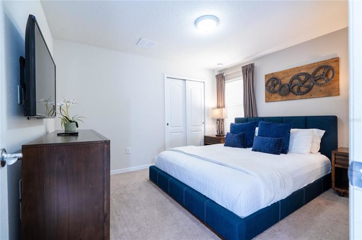 Image No.33-6 Bed House for sale