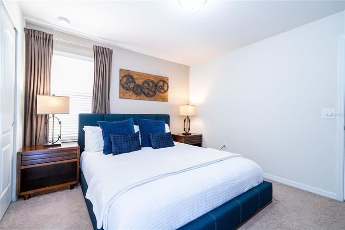 Image No.36-6 Bed House for sale