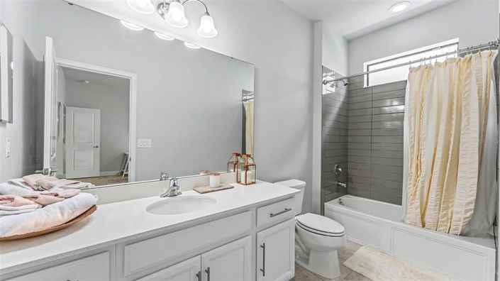 Image No.25-5 Bed House for sale