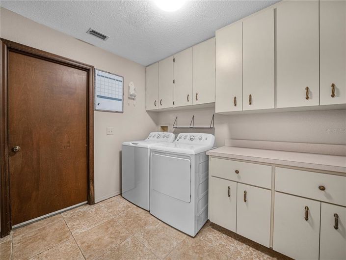 Image No.25-3 Bed House for sale