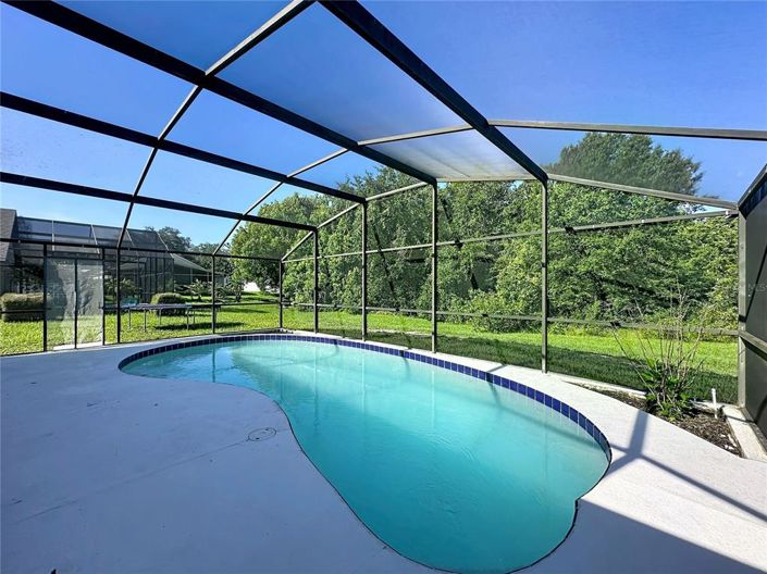 Image No.17-3 Bed House for sale