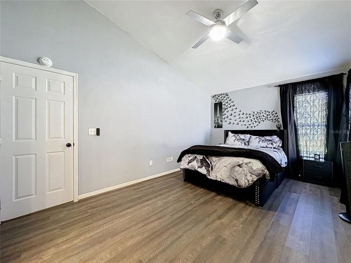 Image No.26-3 Bed House for sale