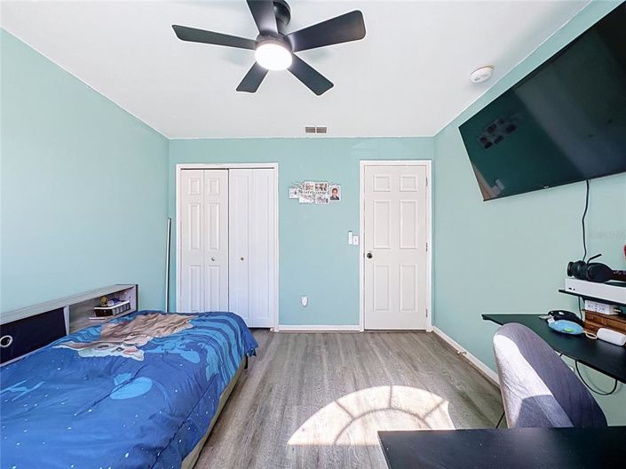 Image No.37-3 Bed House for sale