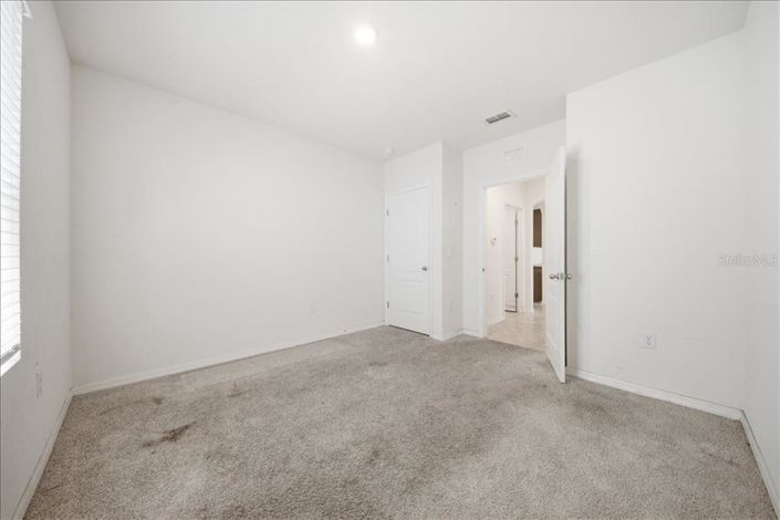 Image No.24-4 Bed House for sale