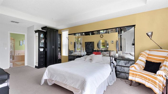 Image No.12-5 Bed House for sale