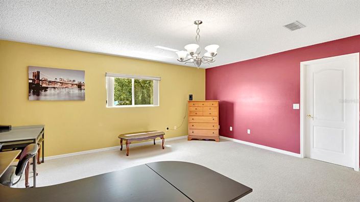 Image No.27-5 Bed House for sale