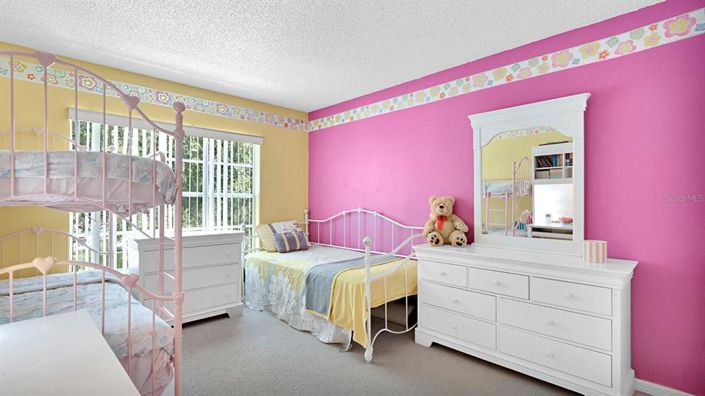 Image No.34-5 Bed House for sale