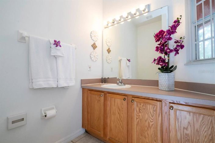 Image No.21-3 Bed Townhouse for sale