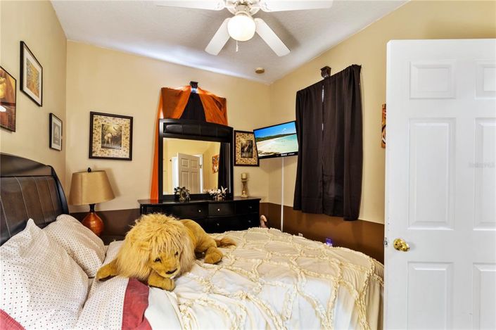 Image No.14-3 Bed Townhouse for sale