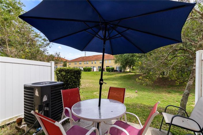 Image No.19-3 Bed Townhouse for sale