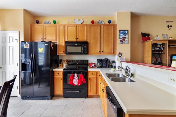 Image No.5-3 Bed Townhouse for sale