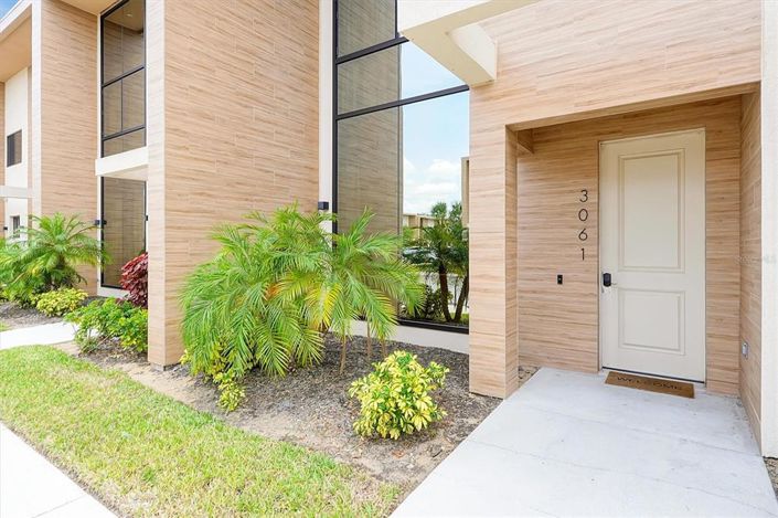Image No.4-3 Bed Townhouse for sale