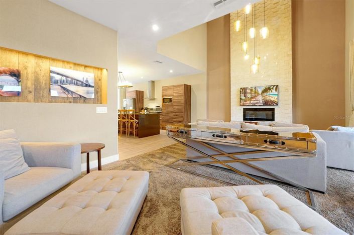 Image No.8-3 Bed Townhouse for sale
