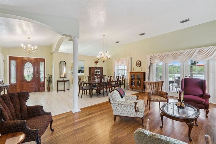 Image No.5-3 Bed House for sale