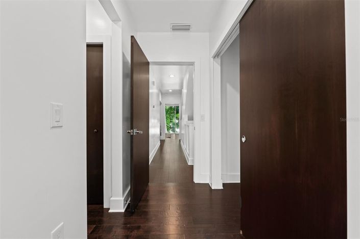 Image No.39-4 Bed Townhouse for sale