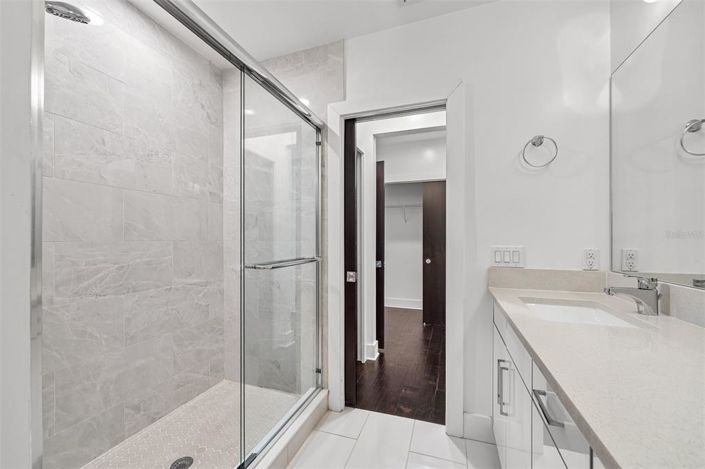 Image No.41-4 Bed Townhouse for sale