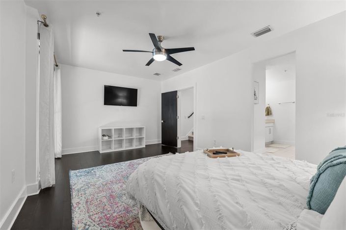Image No.46-4 Bed Townhouse for sale