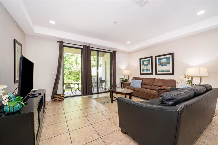Image No.7-3 Bed Townhouse for sale