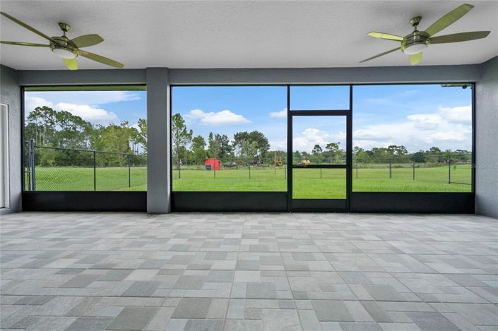 Image No.30-5 Bed House for sale