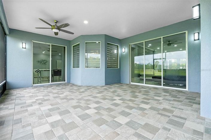 Image No.32-5 Bed House for sale