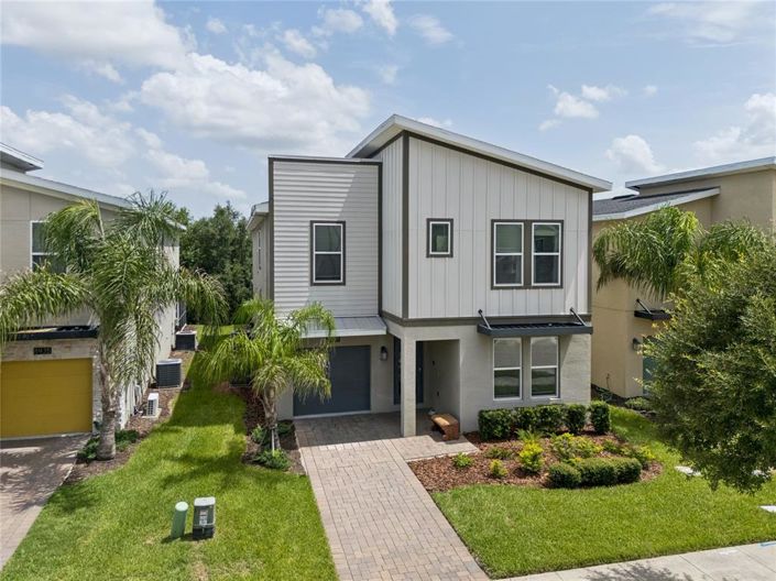 Image No.2-6 Bed House for sale