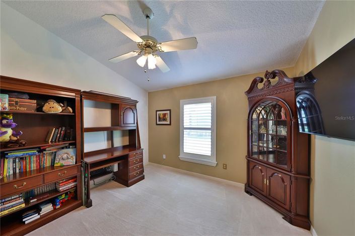 Image No.17-4 Bed House for sale