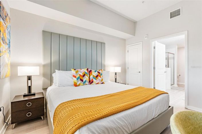Image No.26-3 Bed Apartment for sale