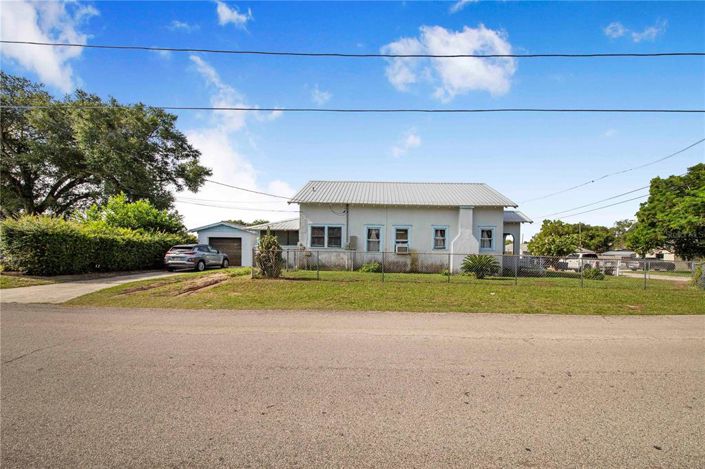 Image No.28-2 Bed House for sale