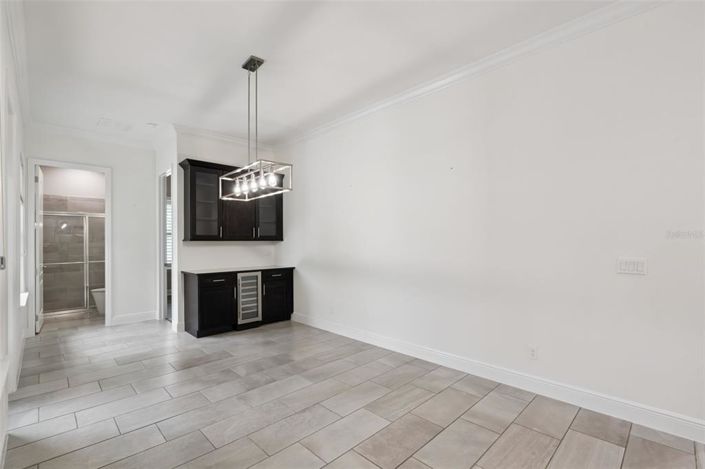 Image No.21-4 Bed House for sale