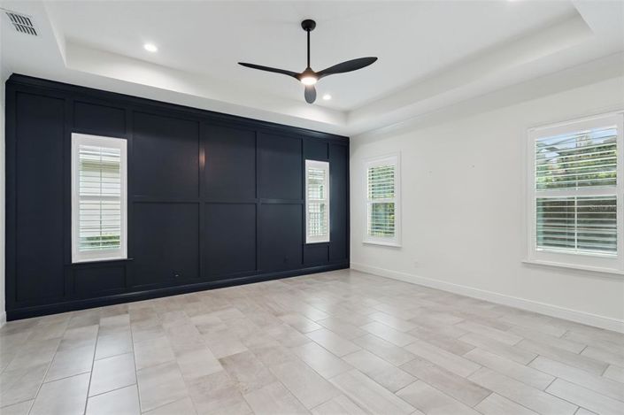 Image No.28-4 Bed House for sale