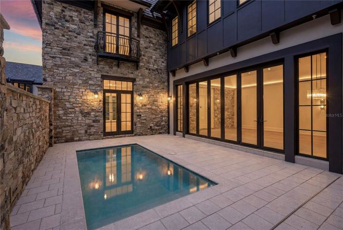 Image No.53-5 Bed Apartment for sale