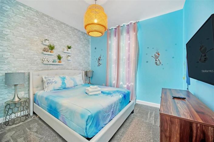 Image No.12-6 Bed House for sale