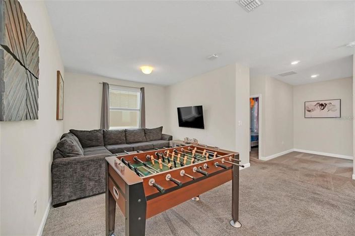 Image No.19-6 Bed House for sale