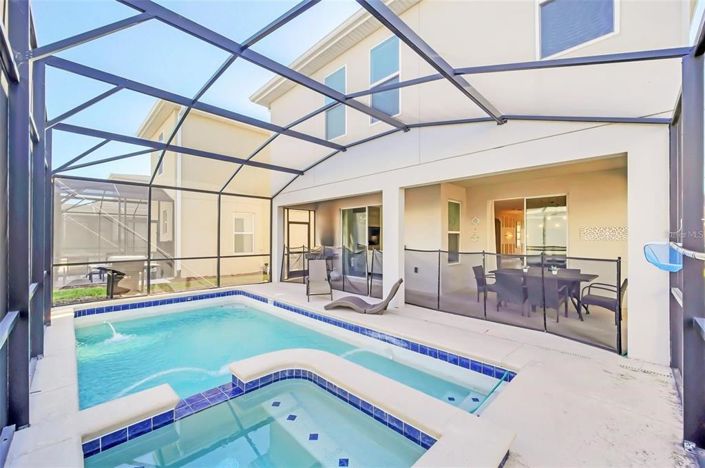 Image No.20-6 Bed House for sale