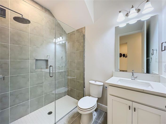 Image No.23-5 Bed House for sale