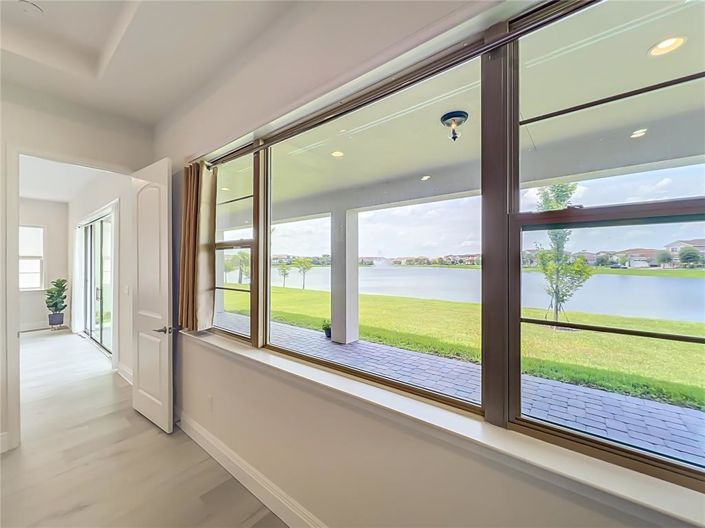 Image No.27-5 Bed House for sale