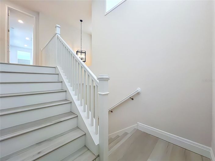 Image No.35-5 Bed House for sale