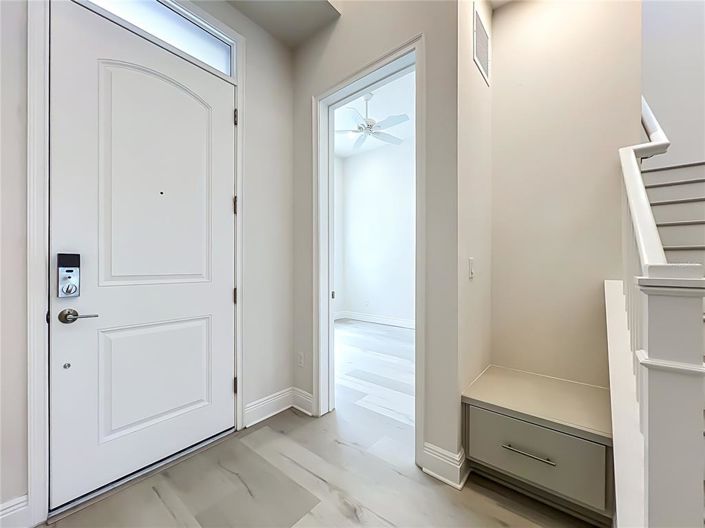 Image No.4-5 Bed House for sale
