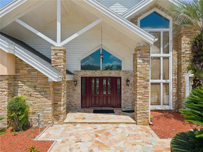 Image No.2-6 Bed House for sale