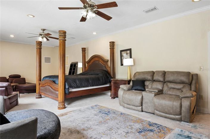 Image No.29-6 Bed House for sale